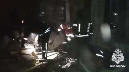 Четыре человека пострадали при взрыве самогонного аппарата