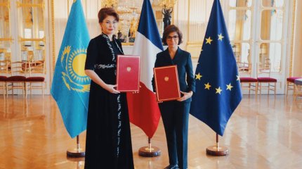 О сотрудничестве в кино, моде, литературе и музейном деле договорились министры культуры Казахстана и Франции