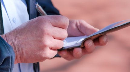 13 жастағы қызды ұрған: Маңғыстауда оқушының ата-анасы жазаланды