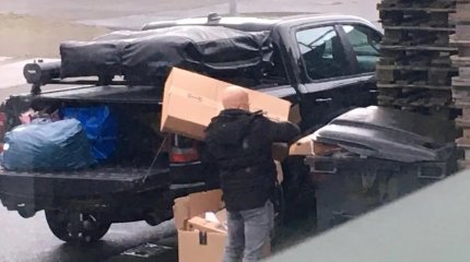 Олимпийскому чемпиону грозит крупный штраф за вещи, выброшенные не в тот бак