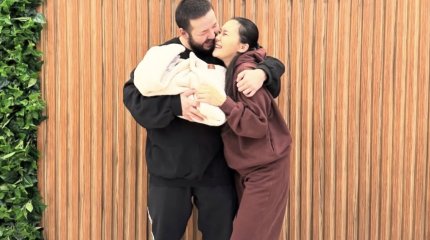 Үшінші сәбиін өмірге әкелген Айсәуле Бақытбек перзентханадан шықты