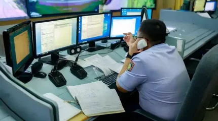 Түркістанда айыппұлы бойынша 4 млн теңге қарызы бар жүргізуші полицейлерден қашпақ болған