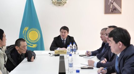 Маңғыстау облысының әкімі Жаңаөзен қаласының тұрғындарымен кездесті