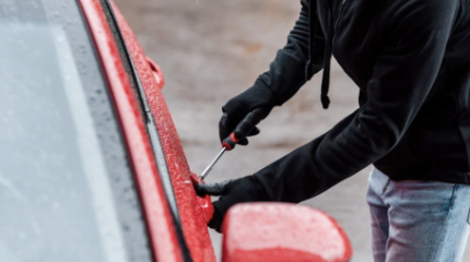 Астана тұрғыны қателесіп, өзгенің көлігін ұрлап кеткен