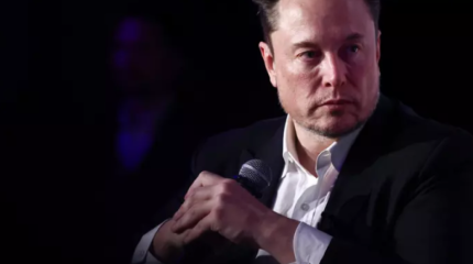 Илон Маск 439 млрд доллары бар алғашқы адам атанды