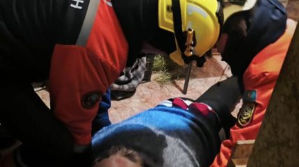 Альпинистское снаряжение понадобилось спасателям Петропавловска, чтобы спасти пенсионерку