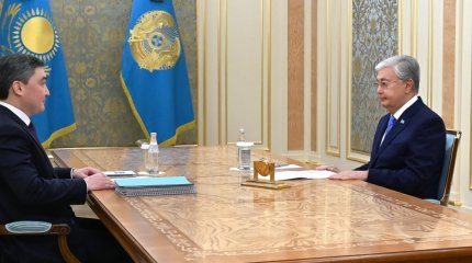 Токаев поручил Премьер-министру контролировать стабильность цен на продукты