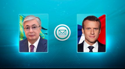 Токаев выразил соболезнования Макрону