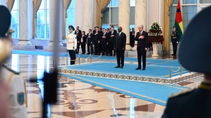 Президента Гвинеи-Бисау встретили в Акорде