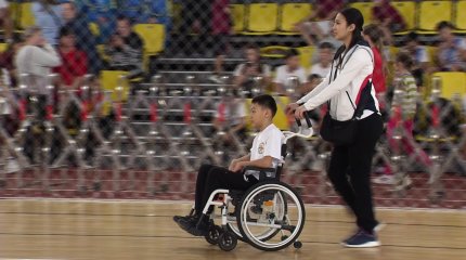 В Астане дети с особыми потребностями посостязались в разных видах спорта