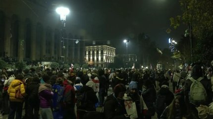 Грузинский спецназ начал задерживать протестующих в центре Тбилиси