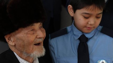 Мечту столетнего ветерана исполнили полицейские в ВКО