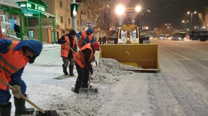 Почти три тысячи грузовиков снега вывезли из Астаны за сутки