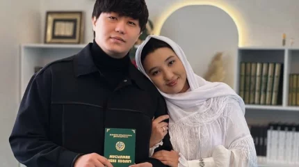 Әнші Ayree сүйіктісімен мешітте некесін қидырды