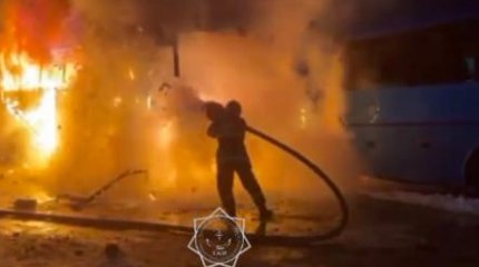 Қарағандыда автобус өртенді