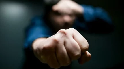 Павлодарского хирурга приговорили к общественным работам