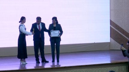 Үздік қызылордалық жастар марапат төрінен көрінді