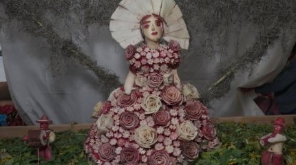 Конкурс по изготовлению скульптур из редиса проходит в Мексике