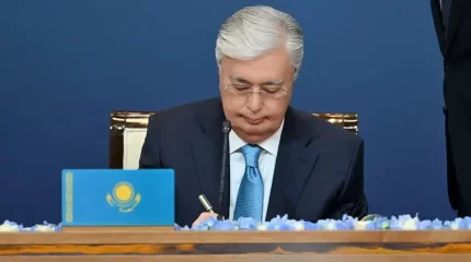 Биыл Президент 95 заңға қол қойды