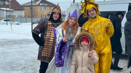 Известные артисты столичных театров устроили праздник под открытым небом в Астане