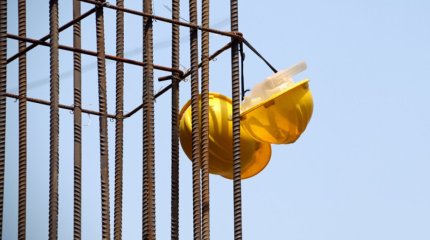 Екі жұмысшының өліміне кінәлі құрылыс компаниясының басшысы сотталды