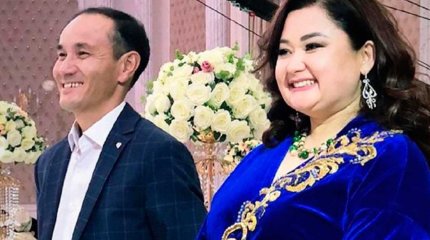 Роза Әлқожа туған сіңлісіне естен кетпес тосынсый жасады