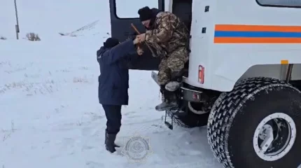 Абай облысында құтқарушылар адасып кеткен малшыны тапты