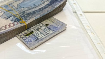 Көкшетау тұрғынының жоғалған картасынан 900 мың теңгені шешіп алған