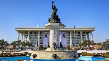 В Южной Корее ввели военное положение