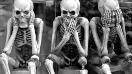 Настоятель прятал на территории храмов 73 трупа в Таиланде