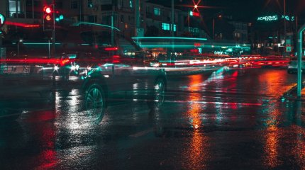 Атырауда 59 жастағы әйелді көлік қағып кетті