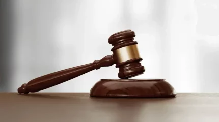 БҚО тұрғыны туған анасының үйі мен жер учаскесін мәжбүрлі түрде тартып алған