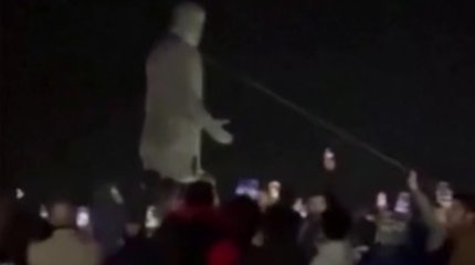 «Эта страна может быть нормальной», - премьер о намерении передать власть в Сирии