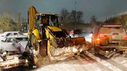 Пьяный водитель погрузчика учинил ДТП с тремя пострадавшими в Семее