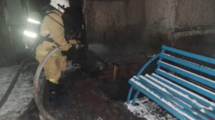 Два человека пострадали при пожаре в Шымкенте