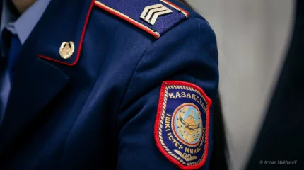 Алматыда автобустағы оқушы қызға шабуыл жасаған ер адам ұсталды