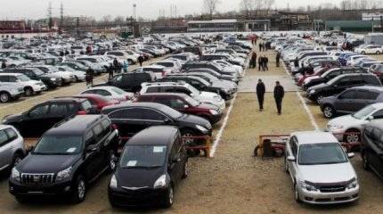 Шымкентте 27 миллион теңге берешегі бар азаматтың автокөлігі айып тұрағына қойылды