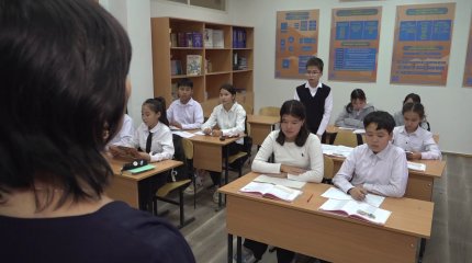 Запрет на сотовые телефоны в школах: норму одобрили в Сенате