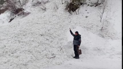 Лавина сошла в Восточном Казахстане