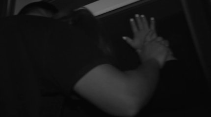 Алматы облысында 17 жастағы қызға есірткі егіп, зорлық көрсеткен