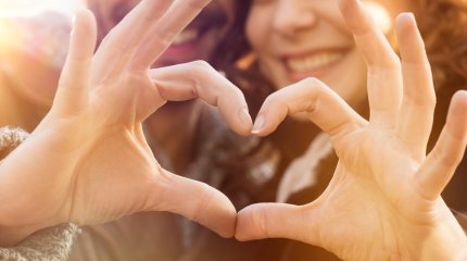 День важных встреч, событий и перемен: что обещают звёзды 14 февраля