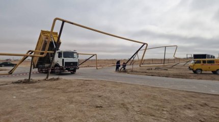 В Жанаозене грузовой автомобиль врезался в газопровод