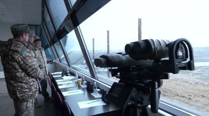 Министр обороны посетил Конаевский, Жетыгенский и Алматинский гарнизоны