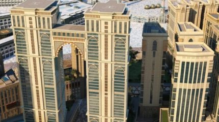 Меккеде 500 метрге жуық биіктікте аспалы намаз бөлмесі ашылды