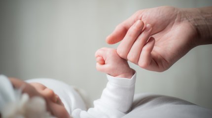 "Гипноз сияқты". Жаңа туған нәресте перзентханада ұрланған