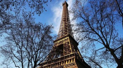 Эйфель мұнарасы жабылды