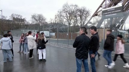 Эйфелева башня приостановила работу из-за забастовки