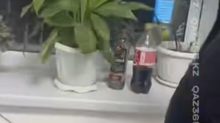 Мектеп басшысы өзінің орынбасарын ұстап берді