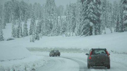 Из-за морозов дороги закрыты в 7 областях Казахстана