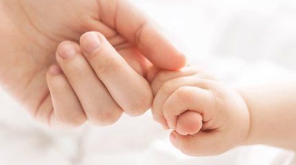 В Караганде начато досудебное расследование по факту торговли ребенком